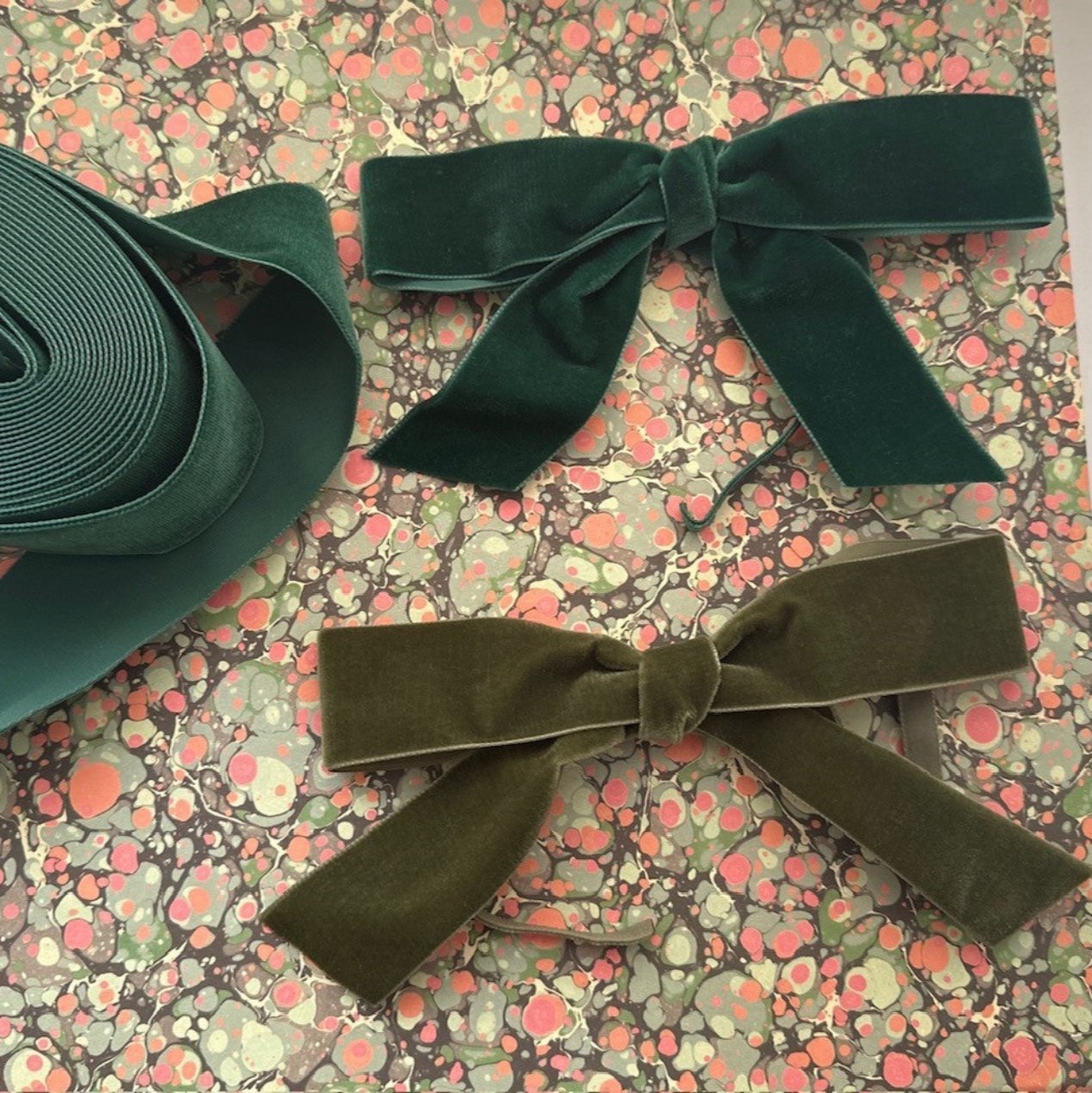 Velvet Napkin Bows (Set of 2)